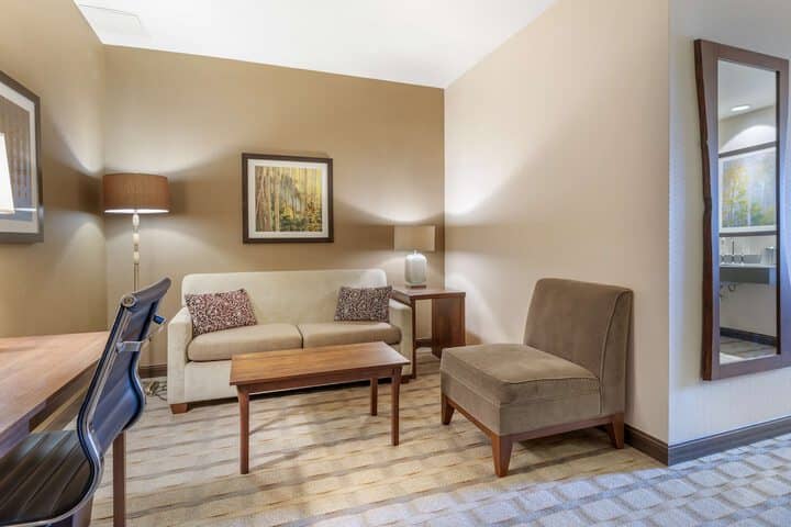 Room 8 of 55